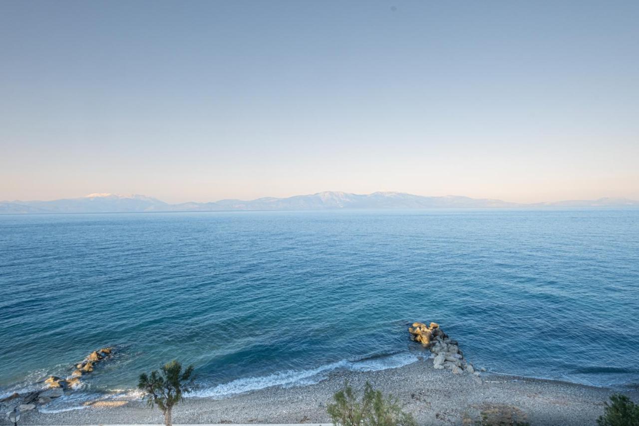 Riviera Hotel Xilókasztro Kültér fotó